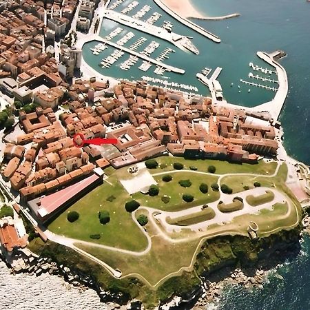 Les Casetes De San Lorenzo Хихон Екстериор снимка